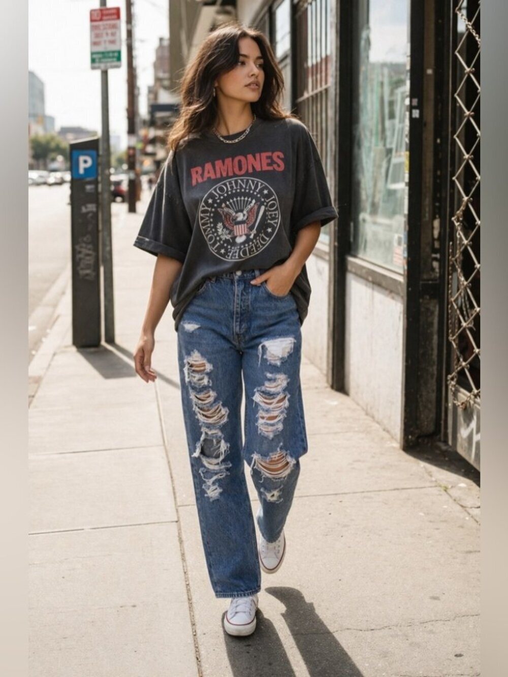 Levis Vintage 90s Distressed Blue Jeans 30 High Rise Mom Fit Grunge Retro Chic